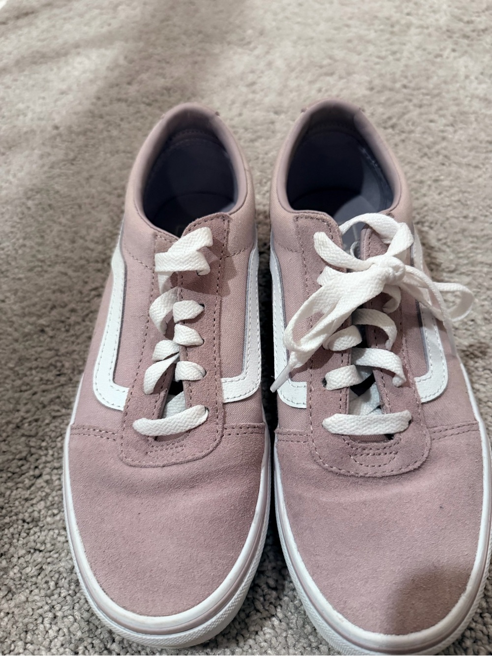 Van’s Women’s Pink Suede Low-Top Sneakers with White Accents. Size 7 1/2